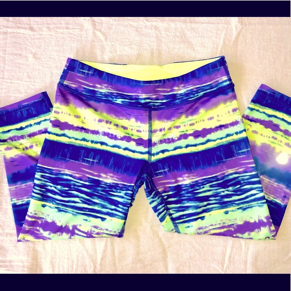 Ivivva Cropped Leggings - Size 14 (Girls)